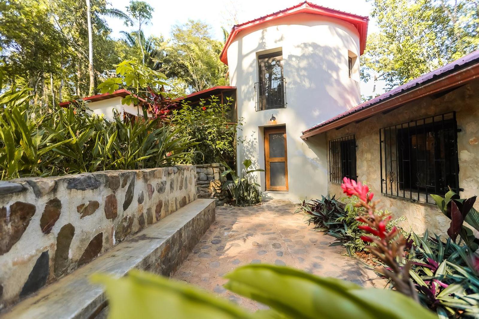 Sattva Land Hotel Belmopan Luaran gambar